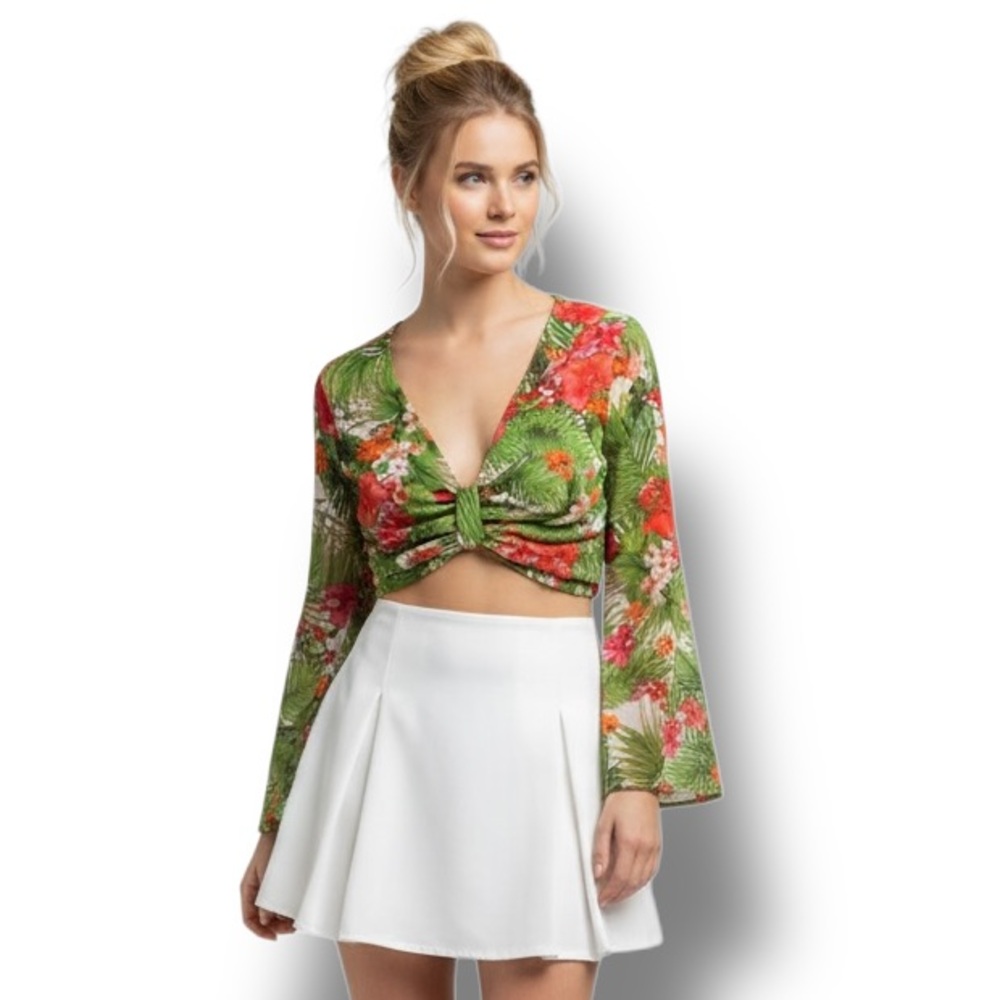Gianni Bini Women’s Long Sleeve Deep V Cropped Blouse Tropical Floral Resort M